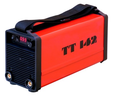 tt142 - invertor s nabíječkou